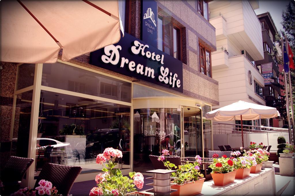 Hotel Dream Life