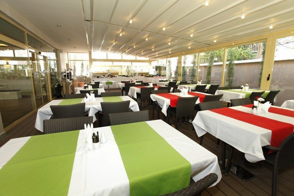Dream Life Hotel